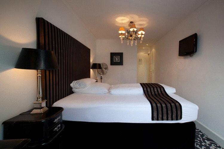 Aleksandra Hotel Dusseldorf